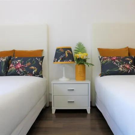 Daire Salvador's House T2 - Rooftop Pool & Center *