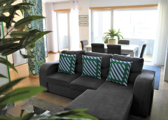 Salvador's House T2 - Rooftop Pool & Center דירה