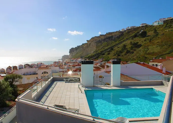 Salvador's House T2 - Rooftop Pool & Center * Назаре